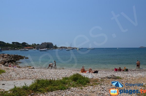 Dog Beach e vista sull'isola di Bendor - Bandol