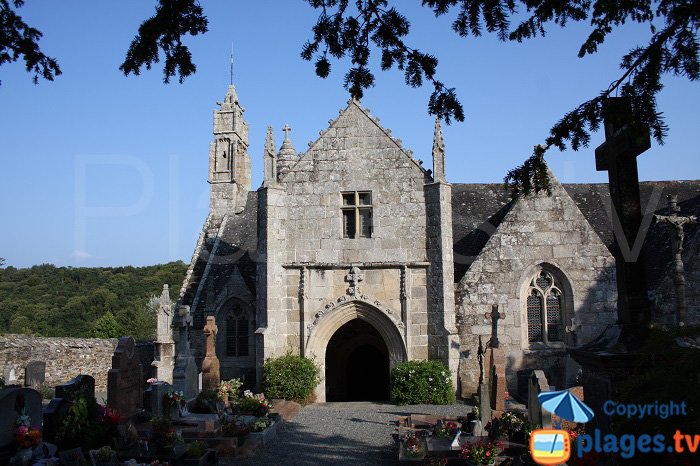 Loguivy-lès-Lannion Church