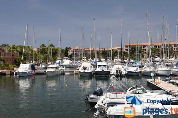 Le port des Embiez