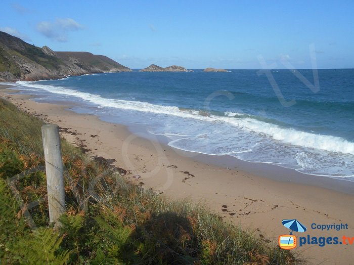 Cap Erquy avec une plage de sable