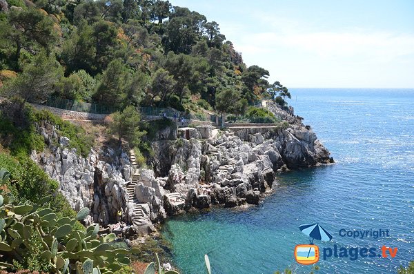 Photo des plagettes au sud de la pointe de Crau de Nao - Cap Ferrat