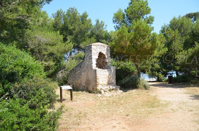 Four à Boulets sur l'île de Saint Honorat