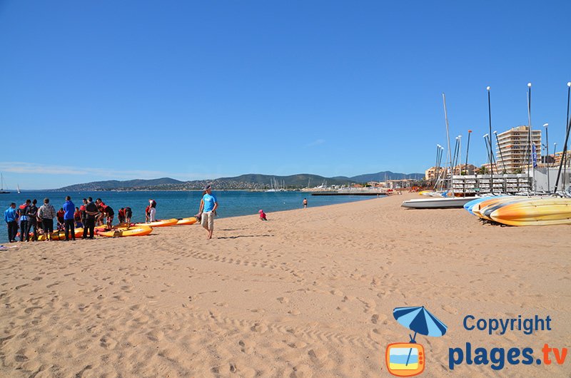 Fréjus - la plage du centre-ville