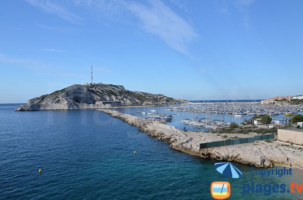 Port et château d'If à Frioul