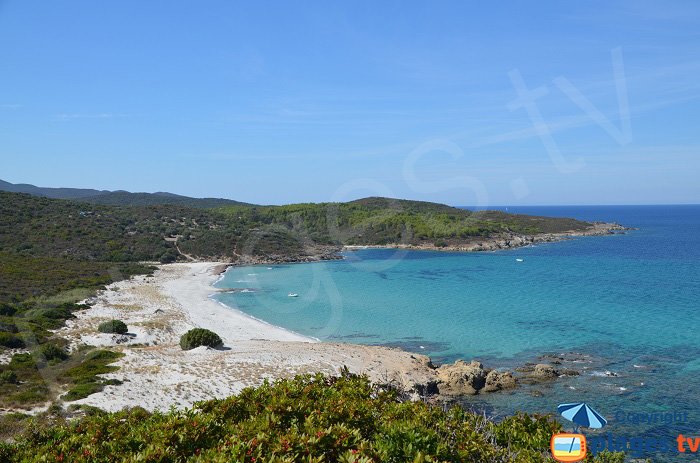 Plage de Ghignu en Corse