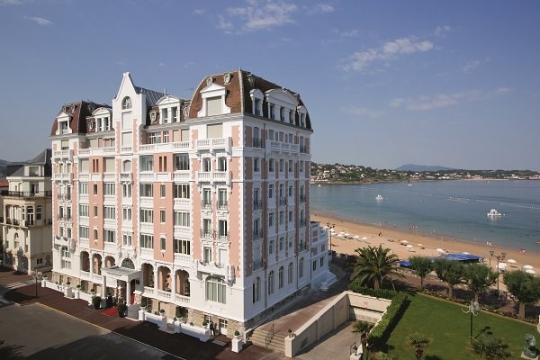 Grand Hôtel Thalasso Spa à St Jean de Luz avec vue sur la Grande Plage