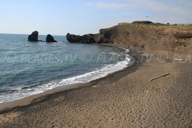 Spiaggia di sabbia grigia a Cap d’Adge