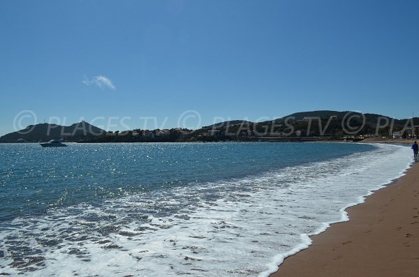 Cap Dramont depuis le centre d'Agay