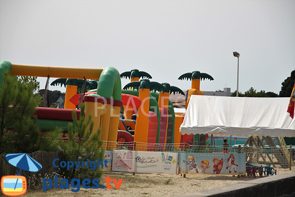 Club pour les enfants sur la Grande Plage de Carnac