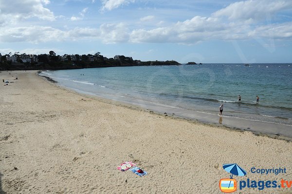 Western part of the Grande Beach of St Lunaire