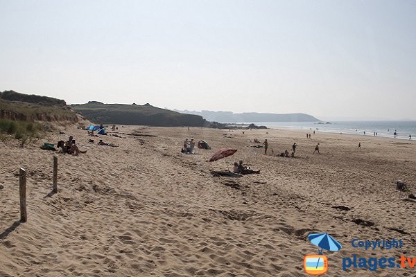 En Bas beach with amazing views to Pointe aux Chèvres - Frehel