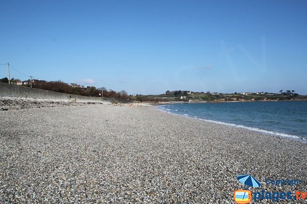 Plage au nord de la Grève du Man de St Pol de Léon