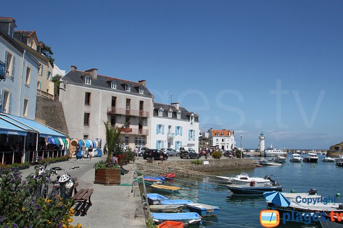 Hôtels et restaurants sur le port de Sauzon