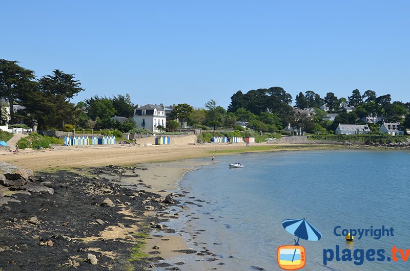 Plage de l'ile aux Moines avec ses cabines