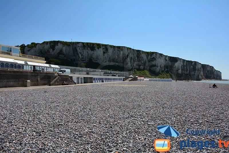 Le Treport en Normandie avec vue sur les falaises