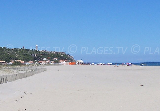 Falaises et village de Leucate