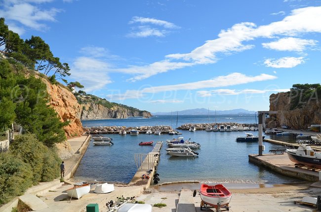 Le port de la Madrague de Gignac à Le Rove