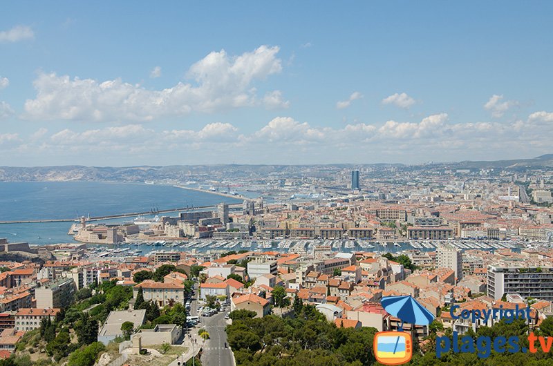 Marseille vue depuis Notre Dame