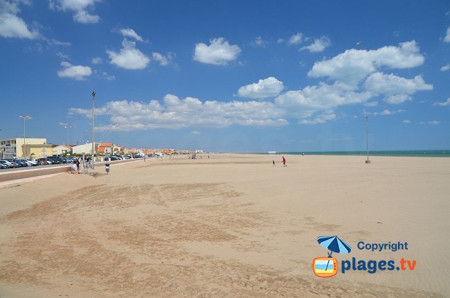 Plage dans le centre ville de Narbonne