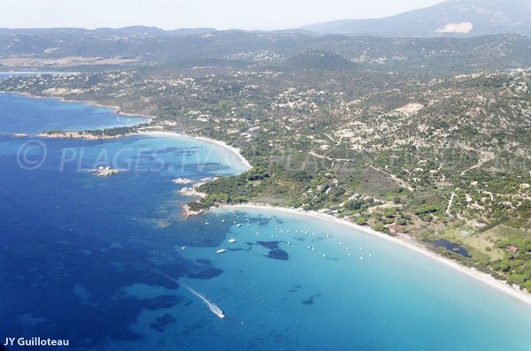 Sud de la plage de Palombaggia en vue aérienne