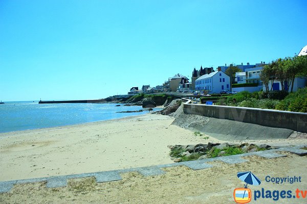 Coves near the Port of Saint Gilles Croix de Vie