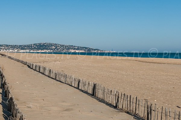 3 Digues beach in Sète - France