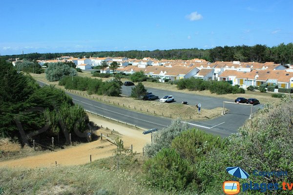 Parking de la plage des 60 bornes