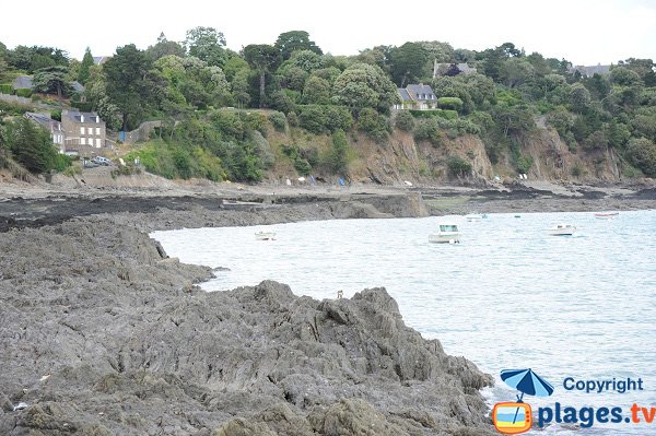 Photo de la plage de l'abri des Flots de Cancale