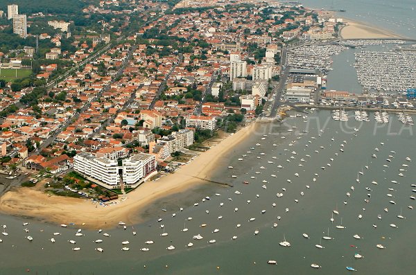 Spiaggia dell'Aiguillon a Arcachon - Francia