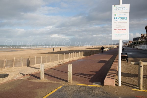 Promenade Yves St Laurent de Benerville sur Mer