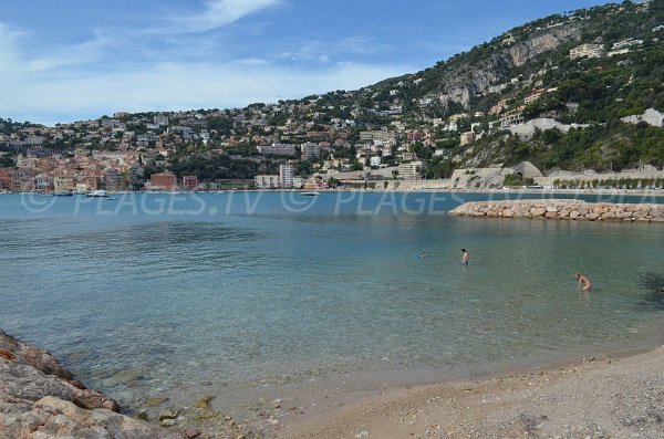 Belle vue sur la vieille ville de Villefrance