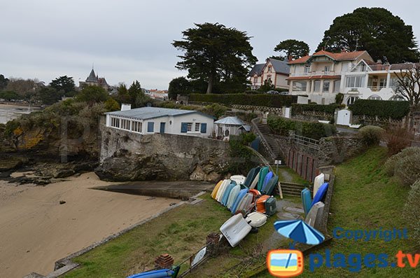 Annexes sur la plage de l'Anse aux Lapins - Pornic