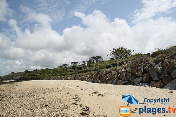 Crique à proximité de la plage Les Anges à Landéda