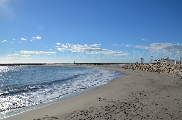 Photo de la plage des Arènes aux Saintes Maries de la Mer (Camargue)