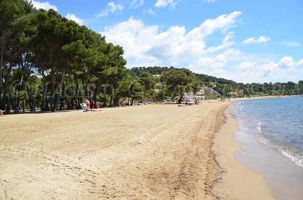 Spiaggia centrale dell'Argentière a La Londe les Maures