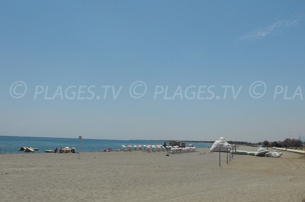 Paillote sur la plage de l'Arinella à Bastia