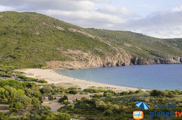 Plage d'Arone vue côté nord