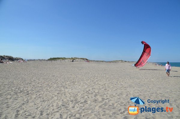 zona riservata al kitesurf sulla spiaggia nord - St Cyprien