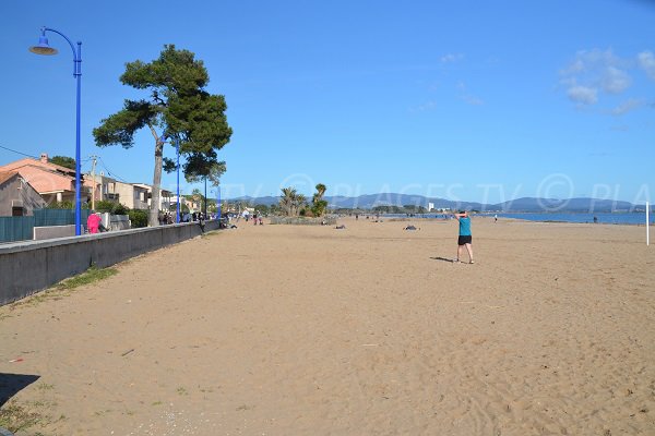 Spiaggia di sabbia a Hyères - Ayguade