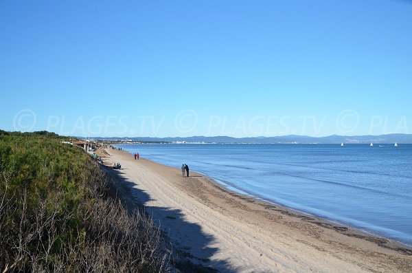 Photo of Badine beach in Hyères in France