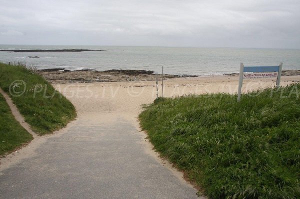 Rampe d'accès à la plage de la baie de Toulport de Piriac