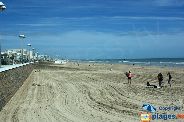 Spiaggia La Baigneuse a St Jean de Monts in Francia