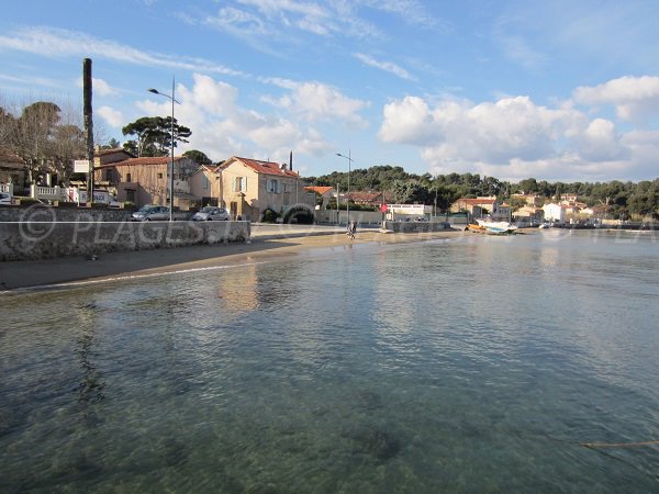 Plage publique du Balaguier à La Seyne