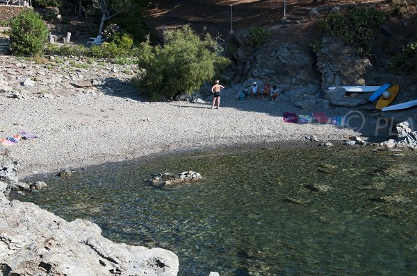 Confidential cove in Port Vendres - Balanti