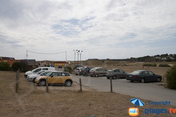 Parking of Bas Pouldu beach - Guidel