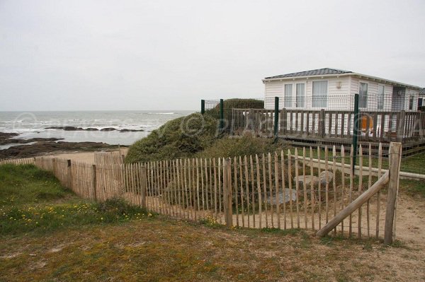 Accès à la plage de la Bastille de la Turballe