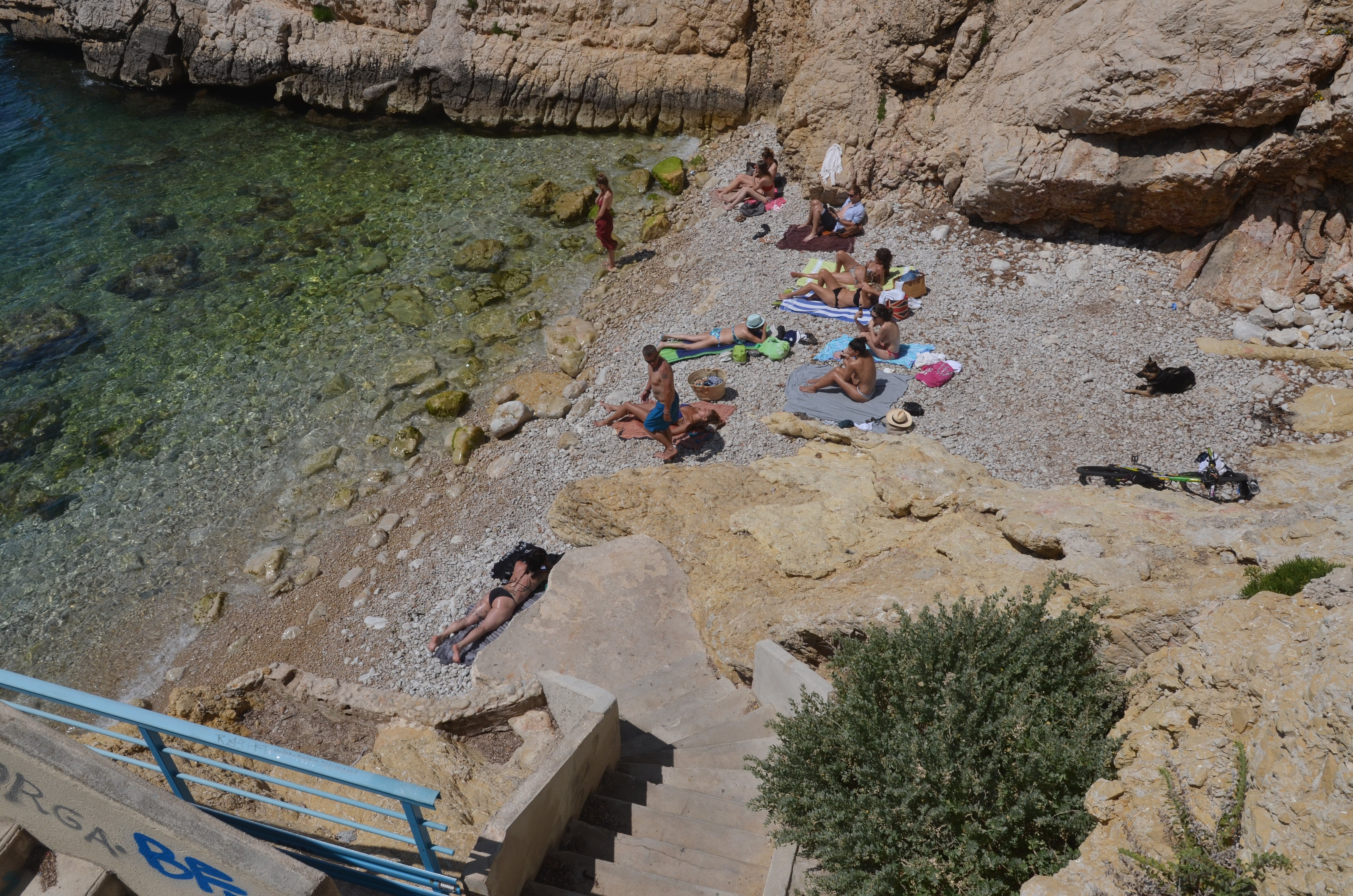 Cove in the Batterie des Lions beach in Marseille