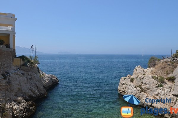 Photo de la calanque de la Batterie des Lions à Marseille