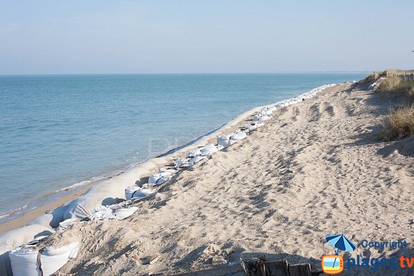 North beach in Gouville sur Mer at high tide