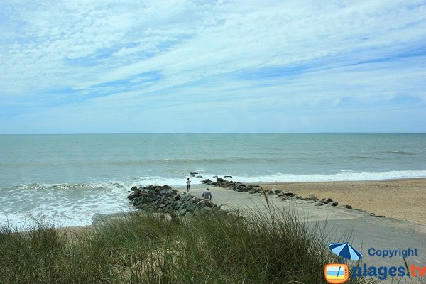 Zone de mise à l'eau sur la plage des Becs